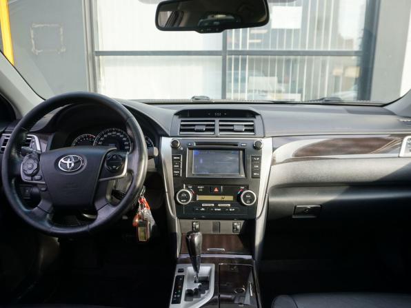 Toyota Camry VII (XV50) с пробегом 2014 года, цена 1 400 000 рублей, 218329 км, седан, Автокод Объявления