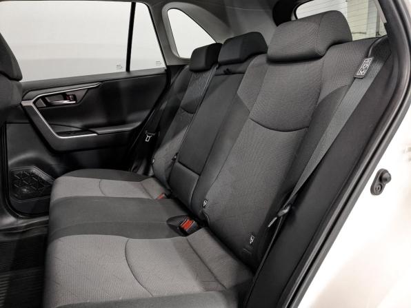 Toyota RAV4 V (XA50) с пробегом 2021 года, цена 3 050 000 рублей, 62472 км, внедорожник, Автокод Объявления