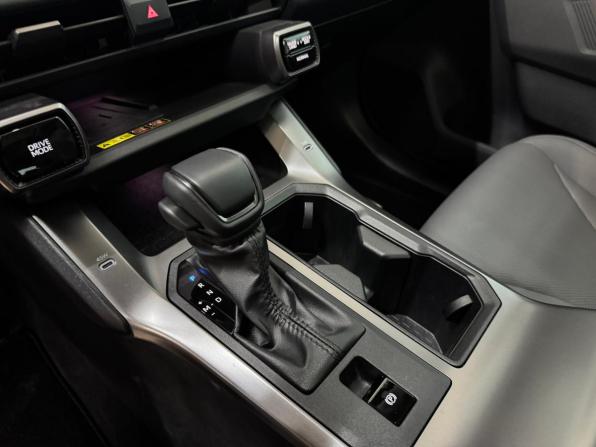 Toyota Wildlander II с пробегом 2026 года, цена 4 200 000 рублей, 80 км, внедорожник, Автокод Объявления