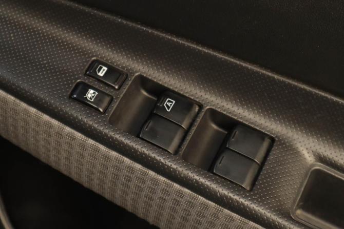 Nissan Wingroad III (Y12) с пробегом 2007 года, цена 629 000 рублей, 250000 км, универсал, Автокод Объявления