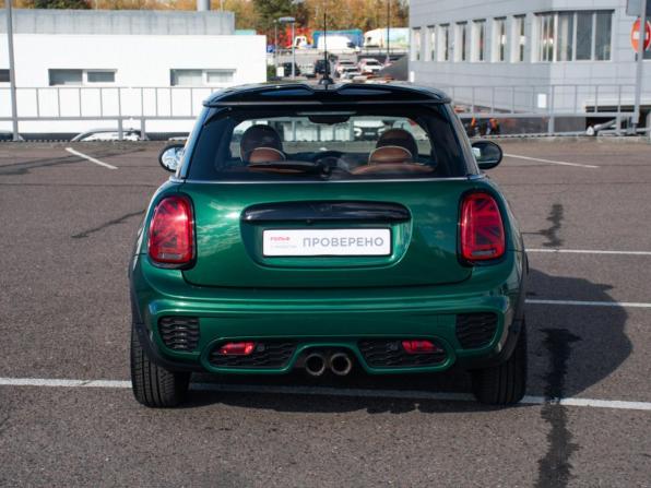 Mini Hatch III (F55/F56) Рестайлинг с пробегом 2020 года, цена 2 398 000 рублей, 136641 км, хэтчбек, Автокод Объявления