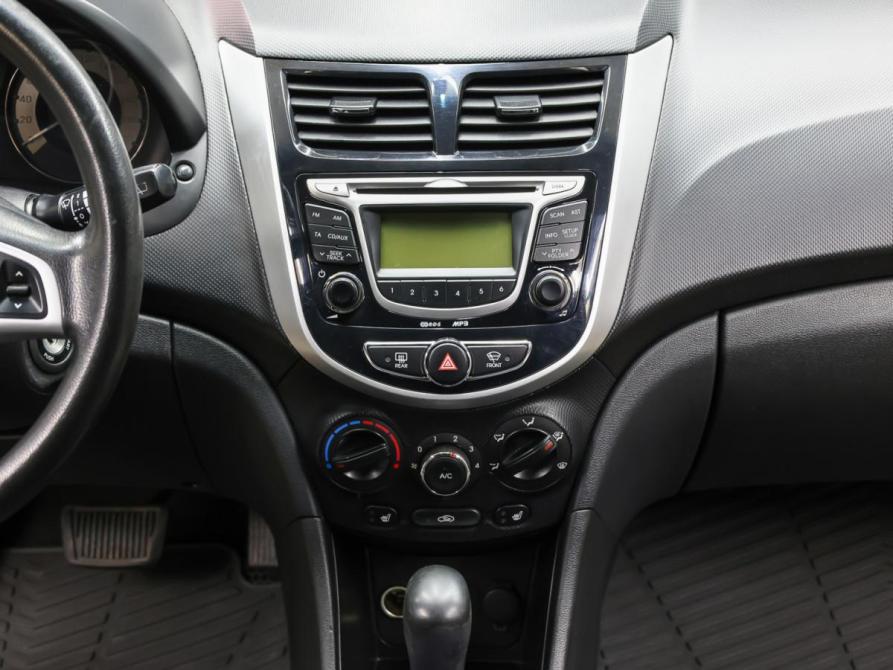 Hyundai Solaris I Москва  - изображение 15