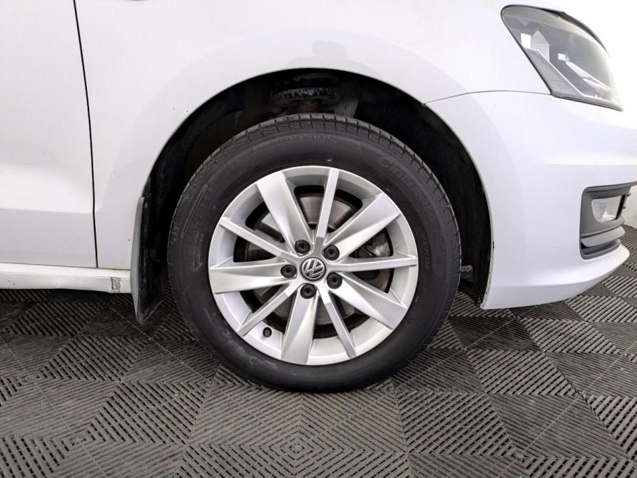 Volkswagen Polo V Рестайлинг Москва  - изображение 17