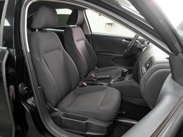Volkswagen Jetta VI с пробегом 2013 года, цена 1 259 000 рублей, 87398 км, седан, Автокод Объявления