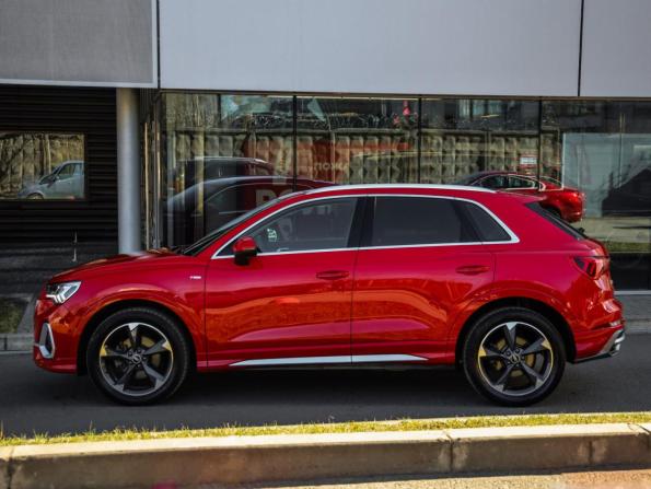 Audi Q3 II (F3) с пробегом 2021 года, цена 3 169 000 рублей, 59615 км, внедорожник, Автокод Объявления
