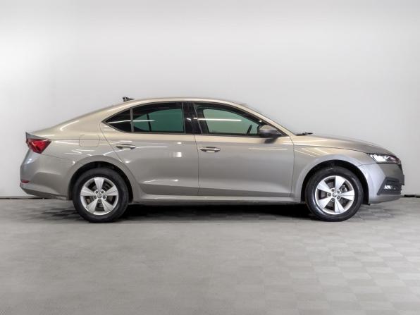 Skoda Octavia IV (A8) с пробегом 2020 года, цена 2 200 000 рублей, 46463 км, лифтбек, Автокод Объявления
