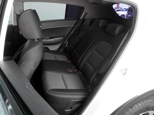 Kia Sportage IV Рестайлинг с пробегом 2020 года, цена 2 559 000 рублей, 61969 км, внедорожник, Автокод Объявления