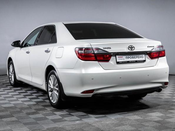 Toyota Camry VII (XV50) Рестайлинг с пробегом 2015 года, цена 1 599 000 рублей, 266874 км, седан, Автокод Объявления