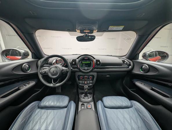 Mini Clubman II Рестайлинг с пробегом 2019 года, цена 2 325 000 рублей, 48300 км, универсал, Автокод Объявления