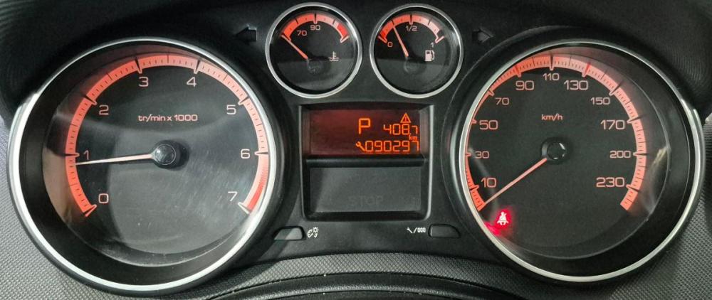 Peugeot 408 I Воронеж  - изображение 9