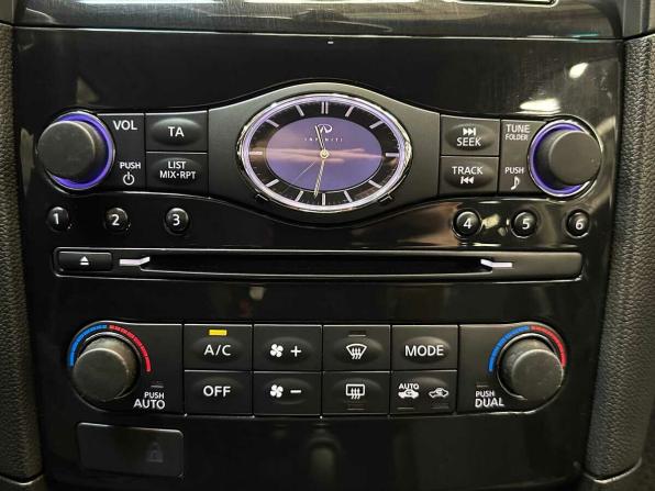 Infiniti FX II (S51) Рестайлинг с пробегом 2012 года, цена 1 605 000 рублей, 203713 км, внедорожник, Автокод Объявления