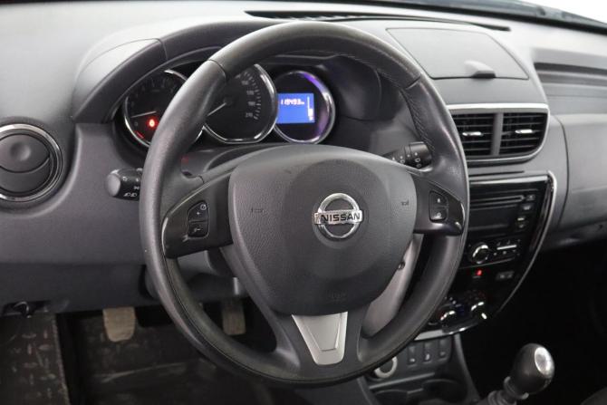 Nissan Terrano III (D10) с пробегом 2017 года, цена 1 399 000 рублей, 118000 км, внедорожник, Автокод Объявления