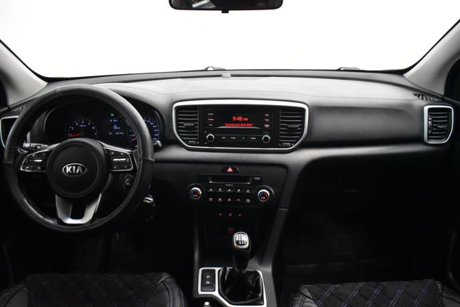 Kia Sportage IV Рестайлинг с пробегом 2018 года, цена 1 595 000 рублей, 551710 км, внедорожник, Автокод Объявления
