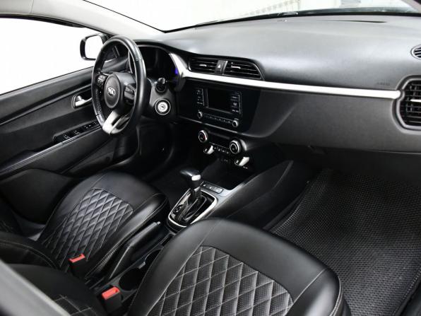 Kia Rio IV Рестайлинг с пробегом 2020 года, цена 1 727 000 рублей, 79756 км, хэтчбек, Автокод Объявления