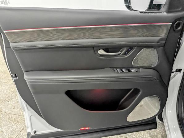 Aito M7 I с пробегом 2023 года, цена 4 099 000 рублей, 30887 км, внедорожник, Автокод Объявления