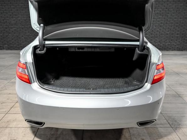 Hyundai Grandeur V с пробегом 2012 года, цена 1 370 000 рублей, 231871 км, седан, Автокод Объявления