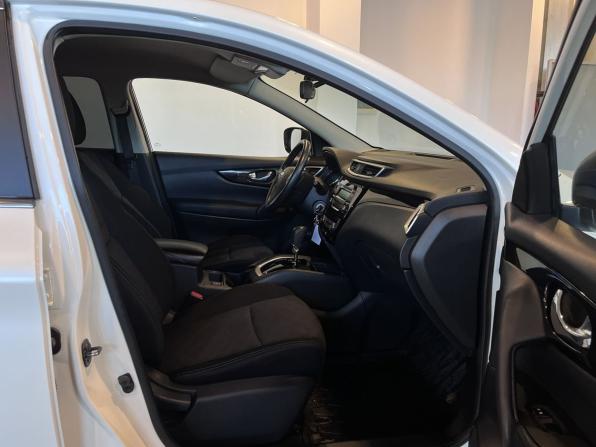 Nissan Qashqai II с пробегом 2018 года, цена 1 780 000 рублей, 110169 км, внедорожник, Автокод Объявления