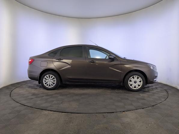 Lada (ВАЗ) Vesta I с пробегом 2019 года, цена 900 000 рублей, 90804 км, седан, Автокод Объявления