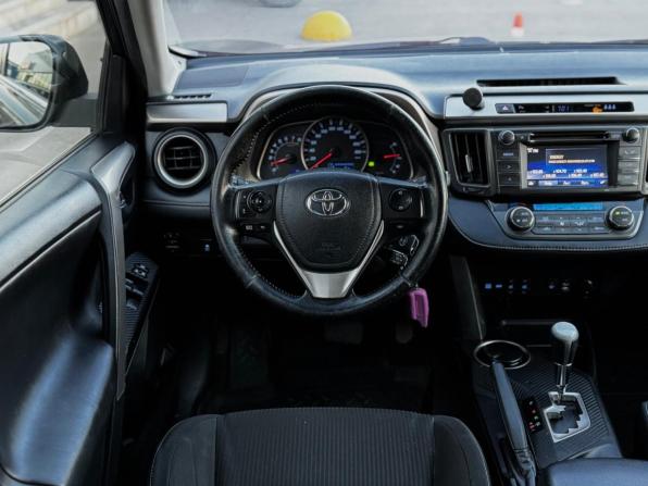 Toyota RAV4 IV (XA40) с пробегом 2015 года, цена 1 789 000 рублей, 195394 км, внедорожник, Автокод Объявления