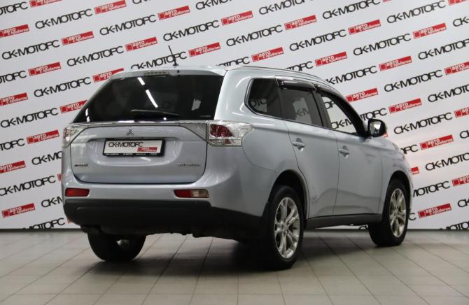 Mitsubishi Outlander III с пробегом 2012 года, цена 1 365 650 рублей, 205722 км, внедорожник, Автокод Объявления