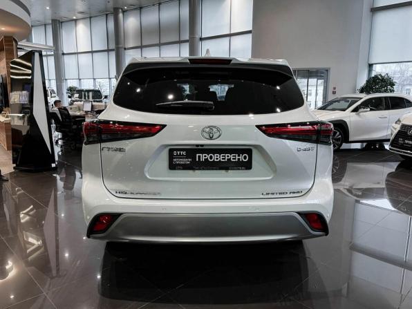 Toyota Highlander IV (XU70) с пробегом 2026 года, цена 5 690 000 рублей, 26 км, внедорожник, Автокод Объявления