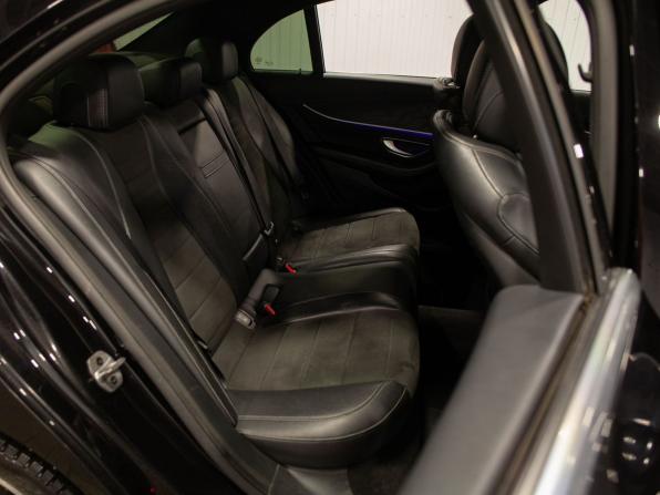 Mercedes-Benz E-Класс V (W213 S213 C238) с пробегом 2018 года, цена 3 210 000 рублей, 207035 км, седан, Автокод Объявления