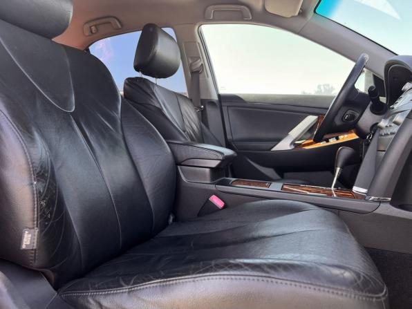 Toyota Camry VI (XV40) Рестайлинг с пробегом 2011 года, цена 1 330 000 рублей, 265000 км, седан, Автокод Объявления