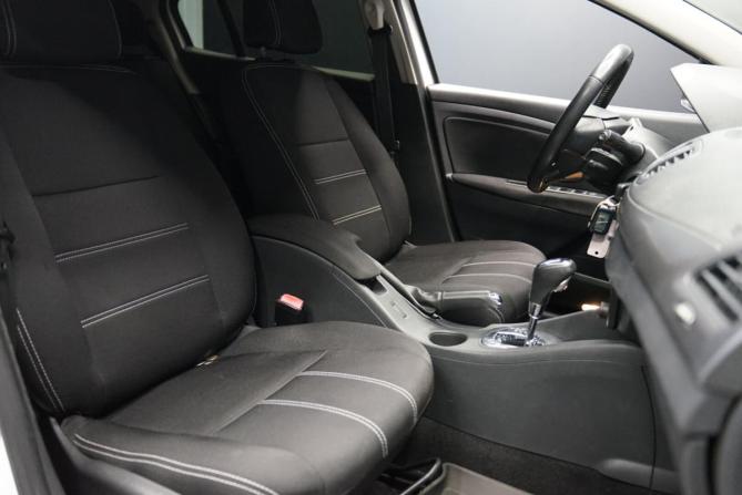 Renault Megane III Рестайлинг 2 с пробегом 2013 года, цена 988 000 рублей, 198000 км, хэтчбек, Автокод Объявления