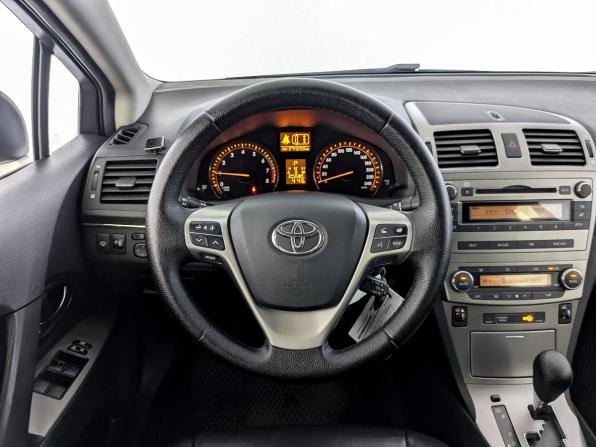 Toyota Avensis III с пробегом 2011 года, цена 1 080 000 рублей, 274205 км, седан, Автокод Объявления