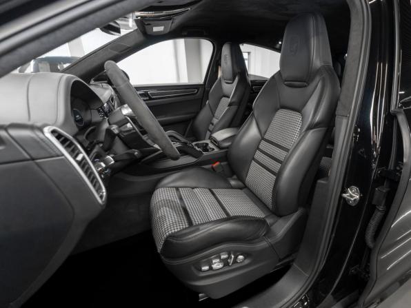 Porsche Cayenne III с пробегом 2019 года, цена 9 990 000 рублей, 82800 км, внедорожник, Автокод Объявления