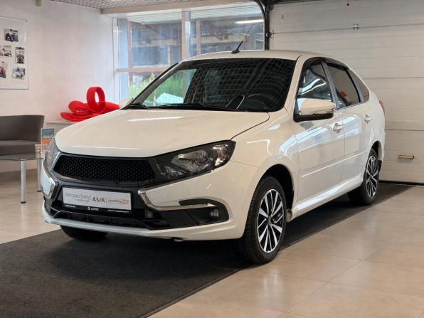 Lada (ВАЗ) Granta I Рестайлинг с пробегом 2023 года, цена 813 096 рублей, 45403 км, лифтбек, Автокод Объявления