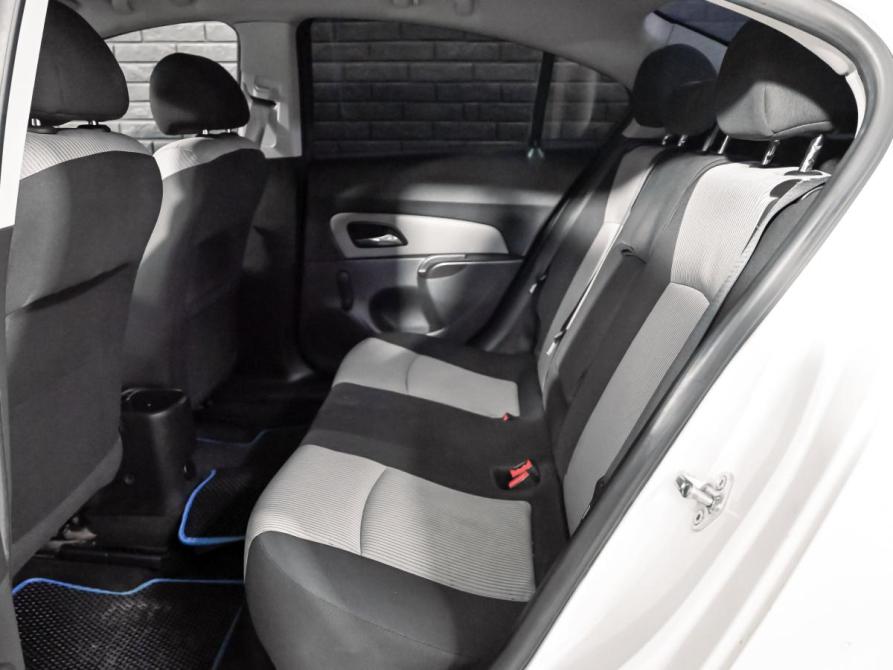 Chevrolet Cruze I Рестайлинг Екатеринбург  - изображение 18