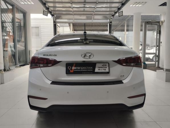 Hyundai Solaris II с пробегом 2017 года, цена 1 350 000 рублей, 203735 км, седан, Автокод Объявления