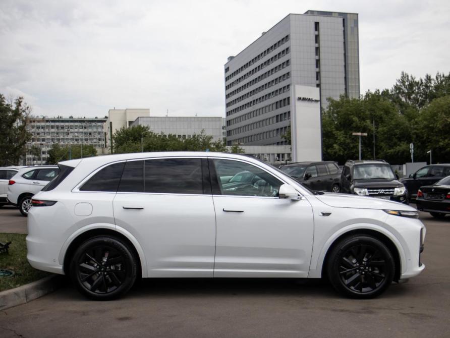 Li Auto (Lixiang) L7 I Москва  - изображение 3