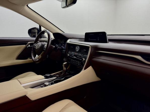 Lexus RX IV с пробегом 2018 года, цена 4 800 000 рублей, 65940 км, внедорожник, Автокод Объявления