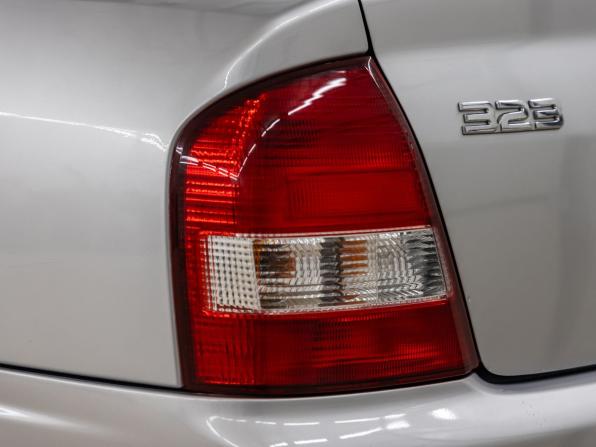 Mazda 323 VI (BJ) Рестайлинг с пробегом 2001 года, цена 343 000 рублей, 394389 км, седан, Автокод Объявления