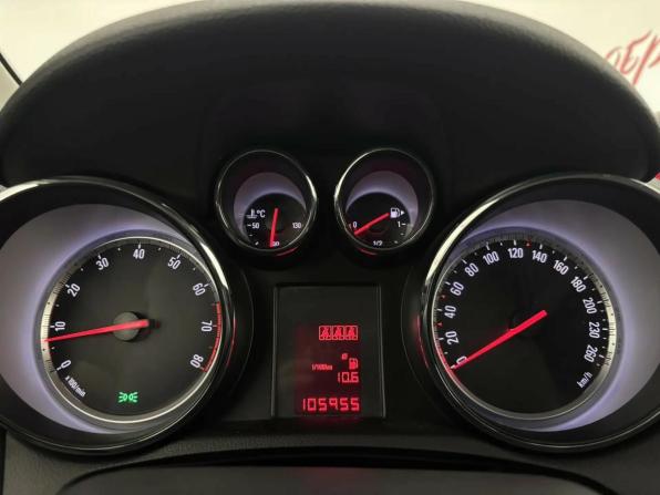 Opel Mokka I с пробегом 2013 года, цена 995 000 рублей, 105995 км, внедорожник, Автокод Объявления