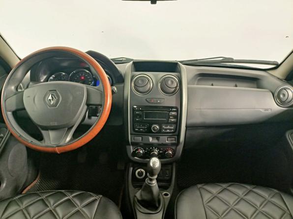 Renault Duster I Рестайлинг с пробегом 2015 года, цена 895 000 рублей, 195280 км, внедорожник, Автокод Объявления
