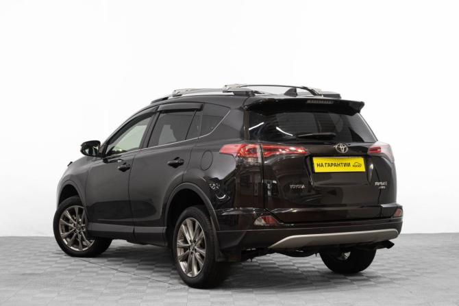 Toyota RAV4 IV (XA40) Рестайлинг с пробегом 2016 года, цена 2 499 000 рублей, 189700 км, внедорожник, Автокод Объявления