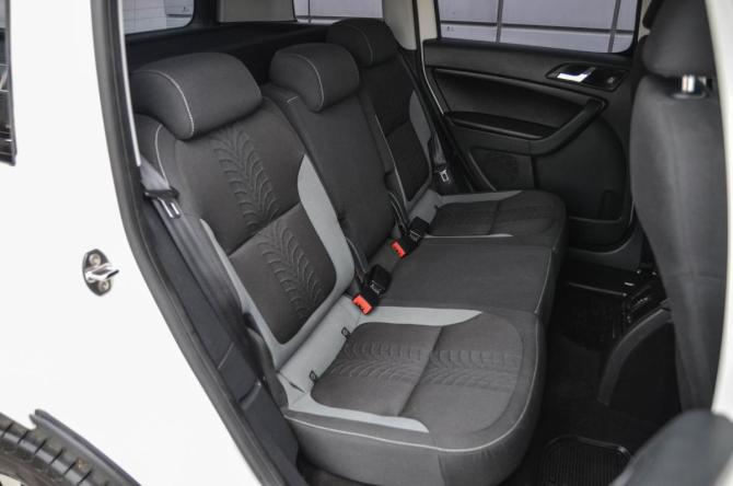 Skoda Yeti I Рестайлинг с пробегом 2015 года, цена 1 330 000 рублей, 204998 км, внедорожник, Автокод Объявления