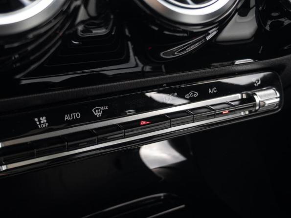 Mercedes-Benz CLA II (C118 X118) с пробегом 2019 года, цена 2 850 000 рублей, 129948 км, седан, Автокод Объявления