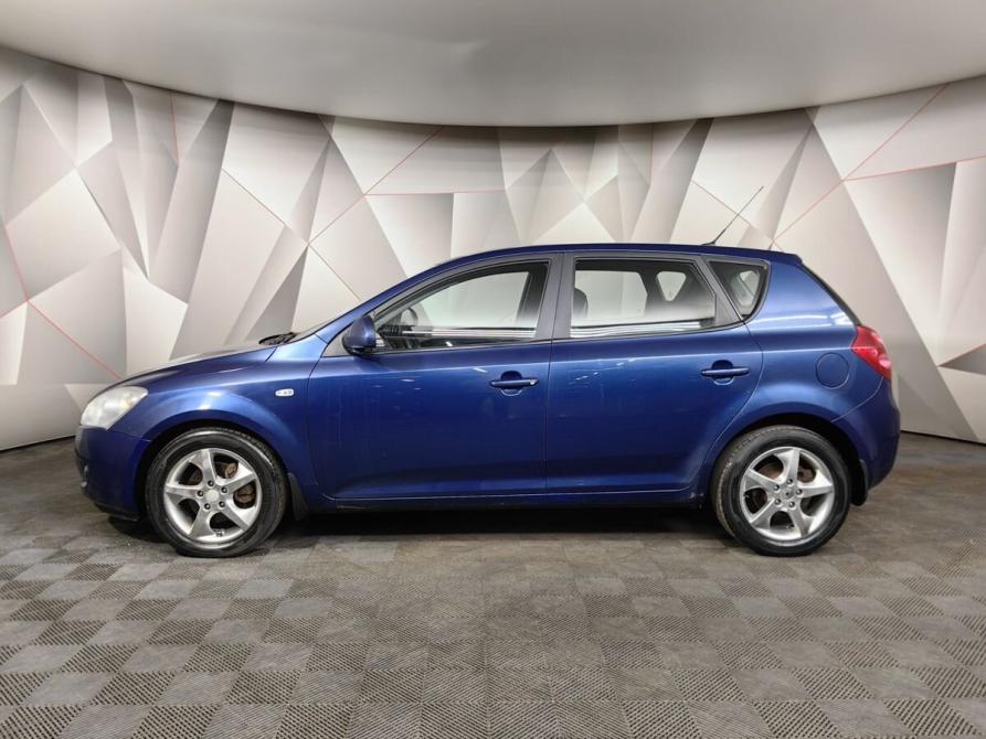 Kia Ceed I Москва  - изображение 5