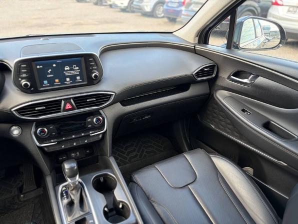 Hyundai Santa Fe IV с пробегом 2018 года, цена 2 465 000 рублей, 173100 км, внедорожник, Автокод Объявления