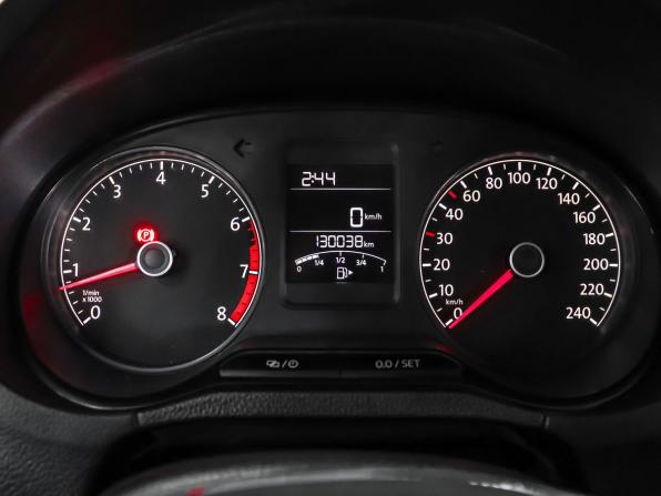Volkswagen Polo V Рестайлинг с пробегом 2016 года, цена 1 049 000 рублей, 130038 км, седан, Автокод Объявления