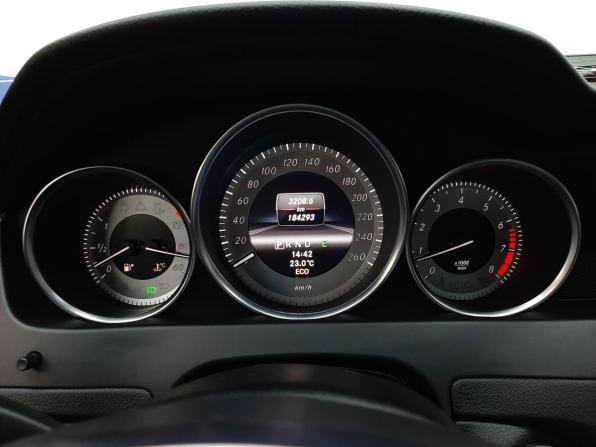 Mercedes-Benz C-Класс III (W204) Рестайлинг с пробегом 2012 года, цена 1 209 000 рублей, 184292 км, седан, Автокод Объявления