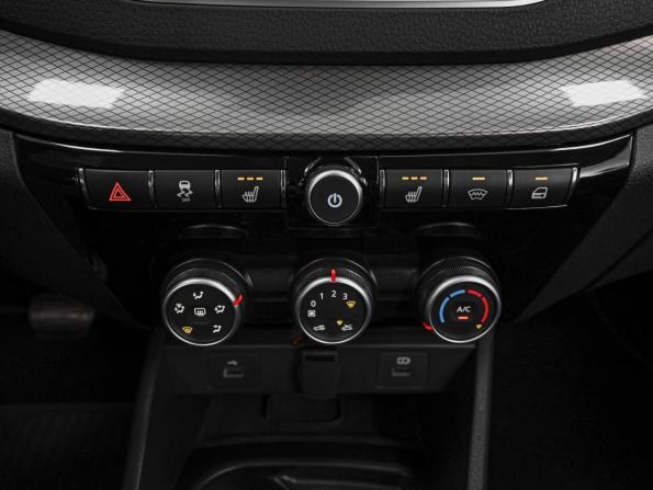 Lada (ВАЗ) Vesta I Рестайлинг (NG) с пробегом 2025 года, цена 1 559 000 рублей, 7583 км, седан, Автокод Объявления