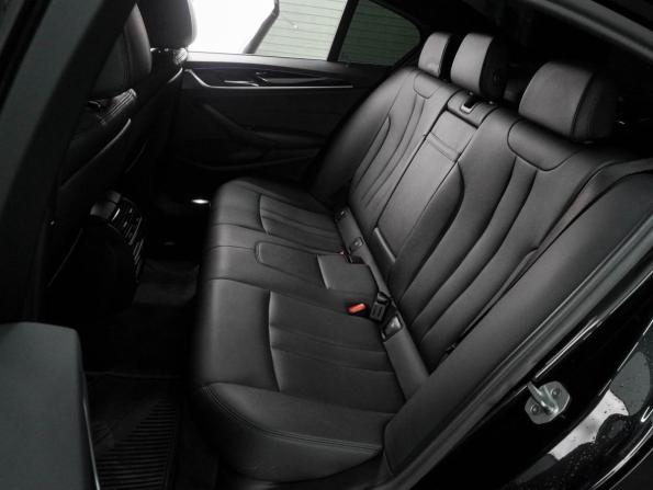 BMW 5 серии VII (G30/G31/G38) с пробегом 2017 года, цена 2 499 000 рублей, 170688 км, седан, Автокод Объявления