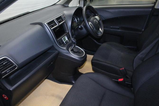 Toyota Ractis II с пробегом 2013 года, цена 969 000 рублей, 129455 км, хэтчбек, Автокод Объявления