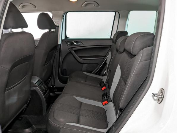 Skoda Yeti I Рестайлинг с пробегом 2017 года, цена 1 375 000 рублей, 147729 км, внедорожник, Автокод Объявления