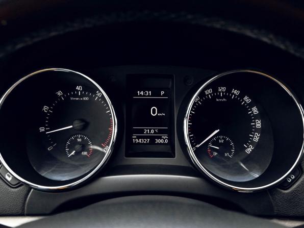 Skoda Yeti I Рестайлинг с пробегом 2016 года, цена 1 429 000 рублей, 194412 км, внедорожник, Автокод Объявления
